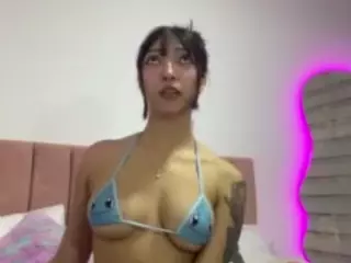 MarianaBranz's Live Sex Cam Show