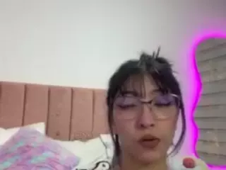 MarianaBranz's Live Sex Cam Show