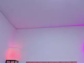 MarianaBranz's Live Sex Cam Show