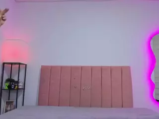 MarianaBranz's Live Sex Cam Show