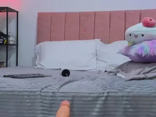 MarianaBranz's Live Sex Cam Show