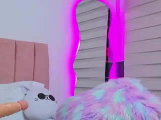 MarianaBranz's Live Sex Cam Show