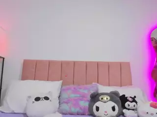 MarianaBranz's Live Sex Cam Show