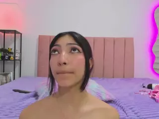 MarianaBranz's Live Sex Cam Show
