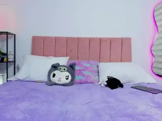 MarianaBranz's Live Sex Cam Show