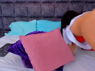 MarianaBranz's Live Sex Cam Show