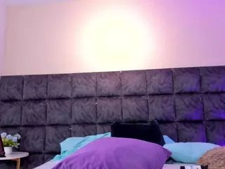 MarianaBranz's Live Sex Cam Show