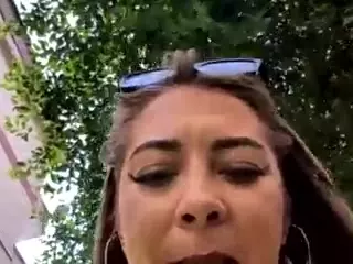 riskygirl9830's Live Sex Cam Show