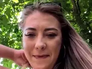 riskygirl9830's Live Sex Cam Show