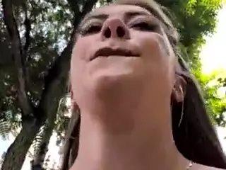 riskygirl9830's Live Sex Cam Show