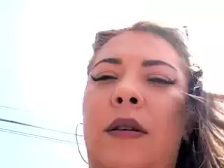 riskygirl9830's Live Sex Cam Show