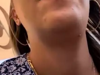 riskygirl9830's Live Sex Cam Show