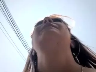 riskygirl9830's Live Sex Cam Show