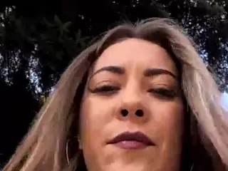 riskygirl9830's Live Sex Cam Show