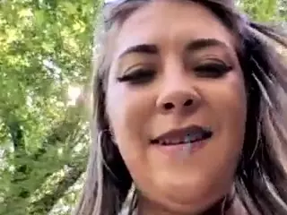 riskygirl9830's Live Sex Cam Show