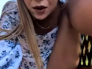riskygirl9830's Live Sex Cam Show