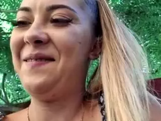 riskygirl9830's Live Sex Cam Show