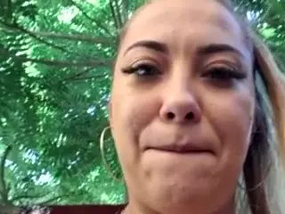riskygirl9830's Live Sex Cam Show