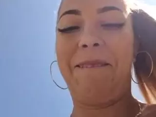 riskygirl9830's Live Sex Cam Show