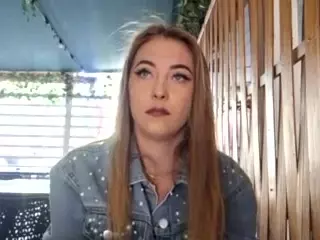 riskygirl9830's Live Sex Cam Show