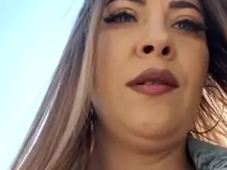 riskygirl9830's Live Sex Cam Show