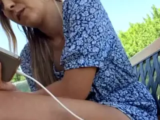 riskygirl9830's Live Sex Cam Show
