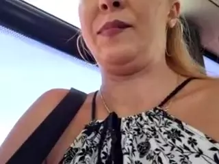 riskygirl9830's Live Sex Cam Show