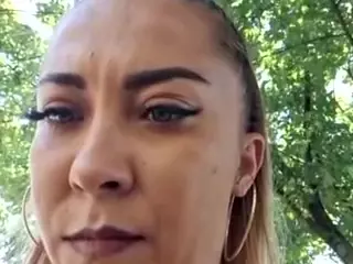 riskygirl9830's Live Sex Cam Show