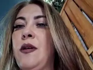 riskygirl9830's Live Sex Cam Show