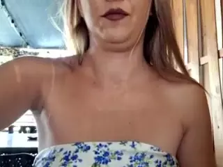 riskygirl9830's Live Sex Cam Show