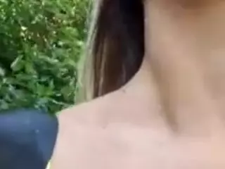 riskygirl9830's Live Sex Cam Show