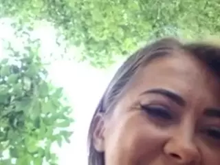 riskygirl9830's Live Sex Cam Show