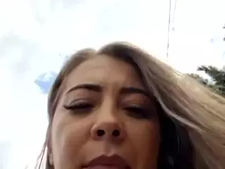 riskygirl9830's Live Sex Cam Show