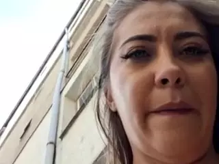 riskygirl9830's Live Sex Cam Show