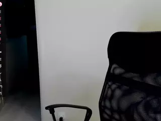 Kimmberrr's Live Sex Cam Show