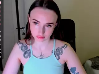 Kimmberrr's Live Sex Cam Show