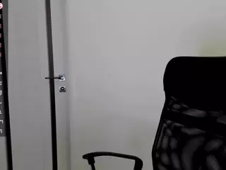 Kimmberrr's Live Sex Cam Show