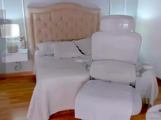 novacyysantos's Live Sex Cam Show