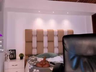 Victoria Mooree's Live Sex Cam Show