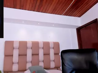 Victoria Mooree's Live Sex Cam Show