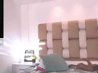 Victoria Mooree's Live Sex Cam Show