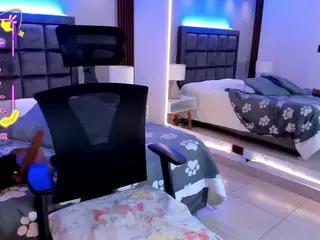 Victoria Mooree's Live Sex Cam Show