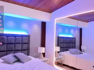 Victoria Mooree's Live Sex Cam Show