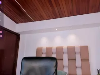 Victoria Mooree's Live Sex Cam Show