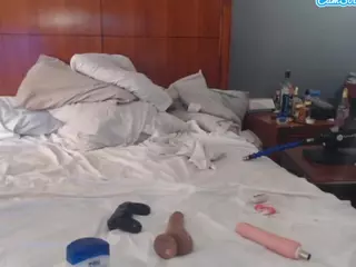 traphouseluv's Live Sex Cam Show