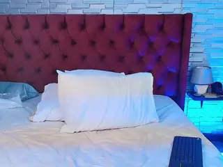 Elyssa Gray's Live Sex Cam Show