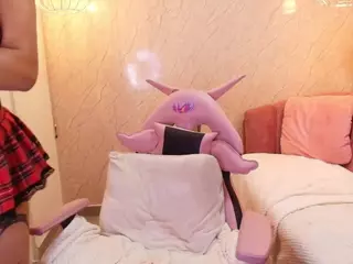tyana-b's Live Sex Cam Show