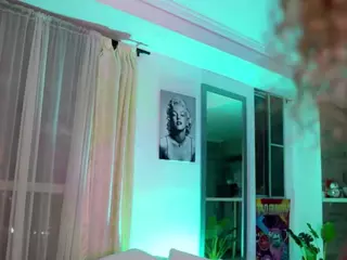 Melina-Smith1's Live Sex Cam Show