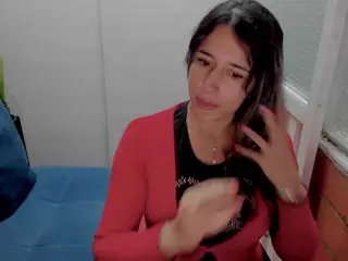 penelope47's Live Sex Cam Show