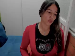 penelope47's Live Sex Cam Show